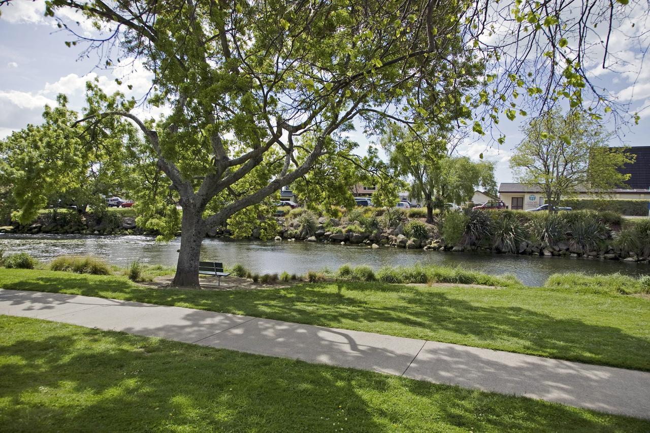 Riverside Villa - In The City By The River! Nelson Exterior foto